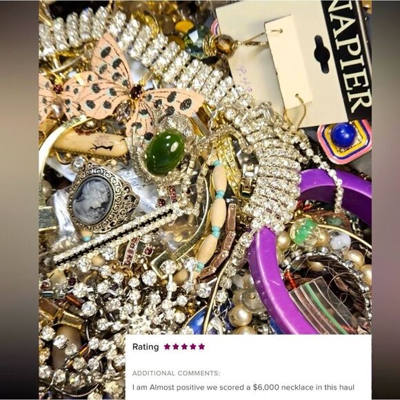 4 LBs vintage Costume gold silver Jewelry Lot~ Signed & Unsigned mostly Wearable - Picture 3 of 6